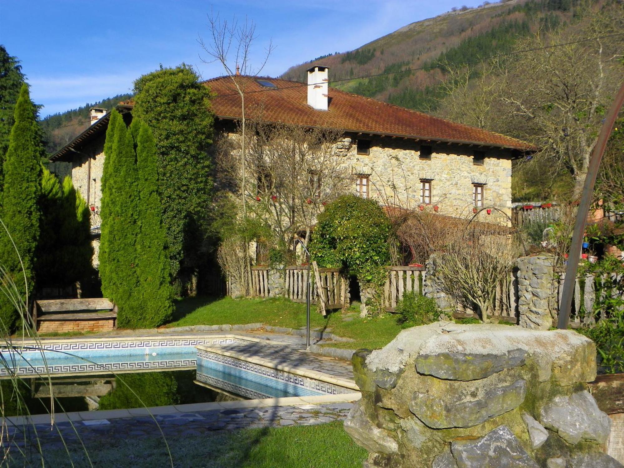 Agroturismo Izarre Hotel Errezil Exterior photo